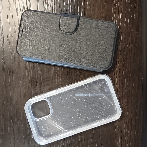 Iphone 12 pro cases - Picture 2 of 4
